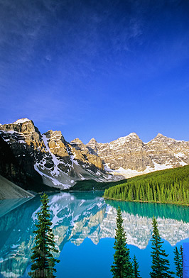 morraine Moraine Lake   A Hike into the Blue