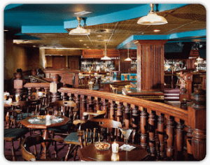 imglaciersaloon 300x236 Banff Nightlife
